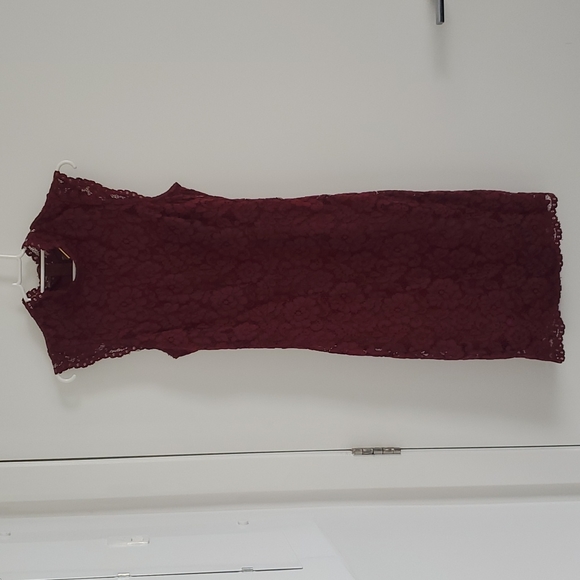 H&M Burgundy Lace Cocktail Dress - Picture 1 of 7